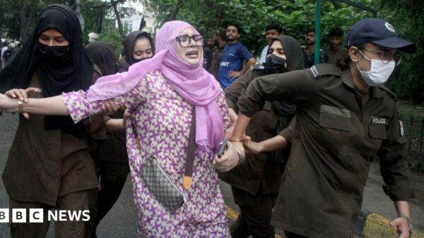 Pakistan Perketat Pelaporan Media Asing: Jurnalis Wajib Izin di Luar Kota Besar, Kebebasan Pers Terancam