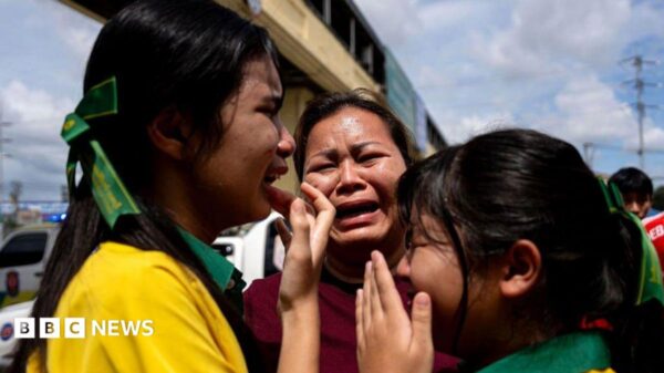 Kesaksian Pilu Siswi: 'Saya Berdiri di Depan Guru Saat Dia Ditembak'